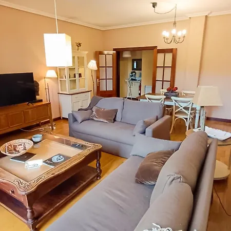 Ria San Esteban Apartment *