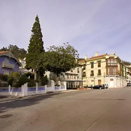 Ria San Esteban *