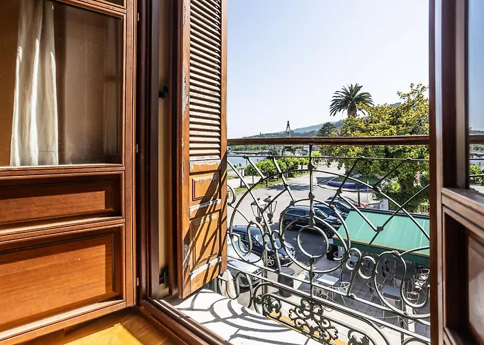 Ria San Esteban דירה